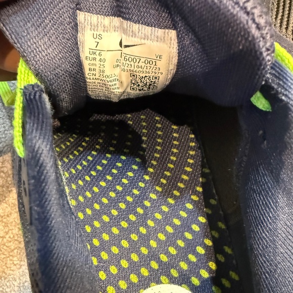 Nike Air Zoom Pegasus 40 x NFL low Seattle Seahawks size 7 - Picture 4 of 7